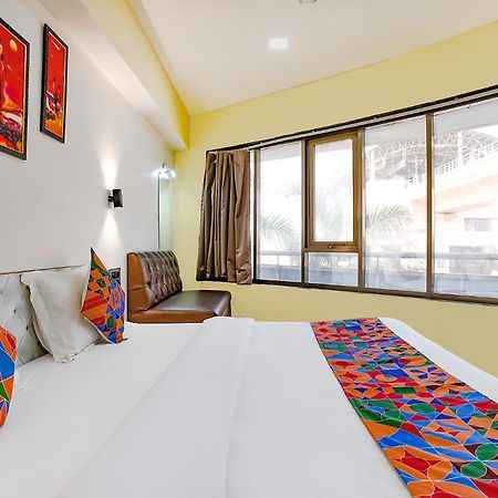 فندق Fabexpress White House - Nr Midc Khargar Koparpāda المظهر الخارجي الصورة